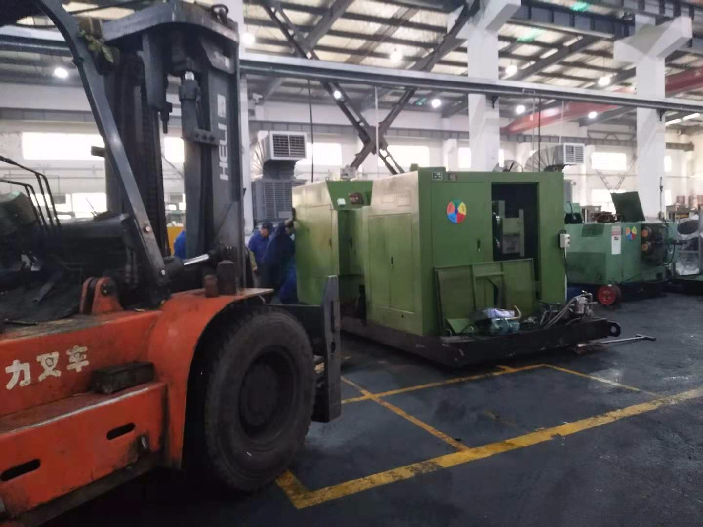 冷鐓機卸機、移位